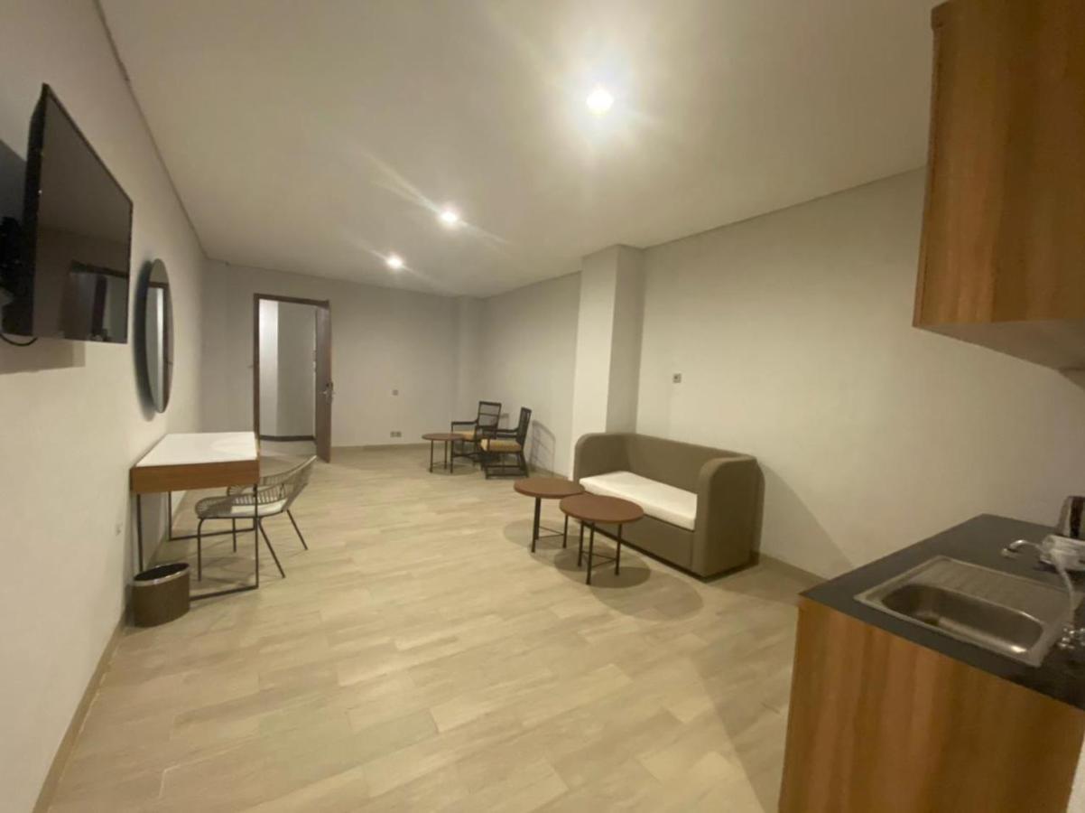 Raja Hotel Kuta Mandalika Resort & Convention Екстериор снимка